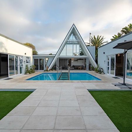 Salt Boutique Guesthouse By Curiocity (Adults Only) โบลแบร์กสตรานด์ ภายนอก รูปภาพ