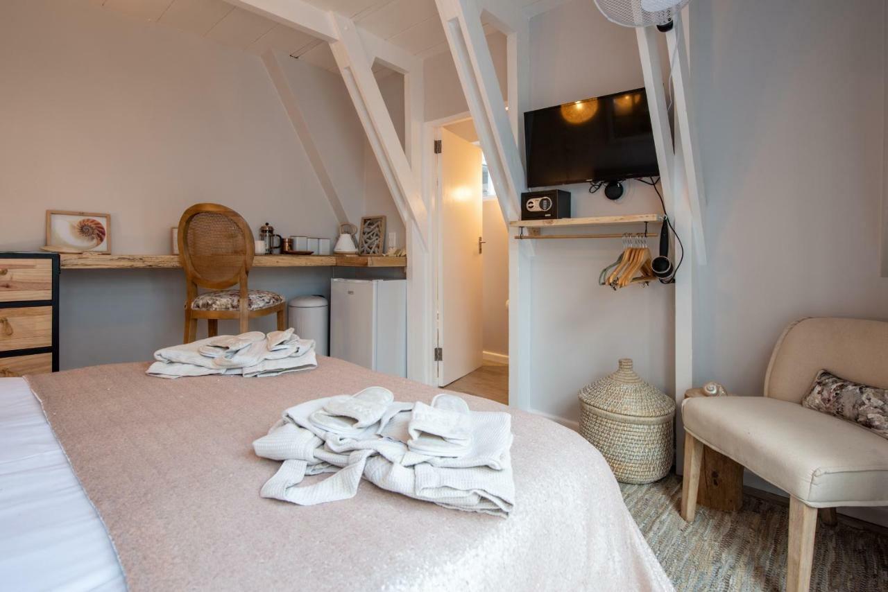 Salt Boutique Guesthouse By Curiocity (Adults Only) โบลแบร์กสตรานด์ ภายนอก รูปภาพ