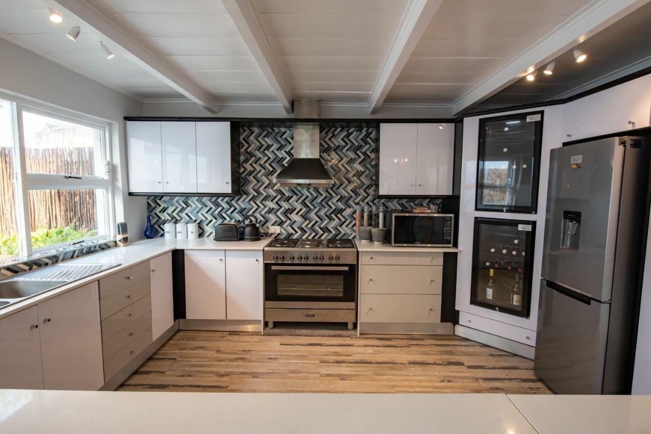Salt Boutique Guesthouse By Curiocity (Adults Only) โบลแบร์กสตรานด์ ภายนอก รูปภาพ
