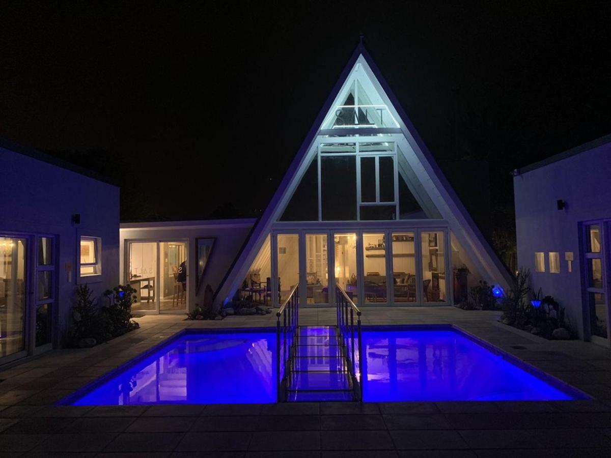 Salt Boutique Guesthouse By Curiocity (Adults Only) โบลแบร์กสตรานด์ ภายนอก รูปภาพ